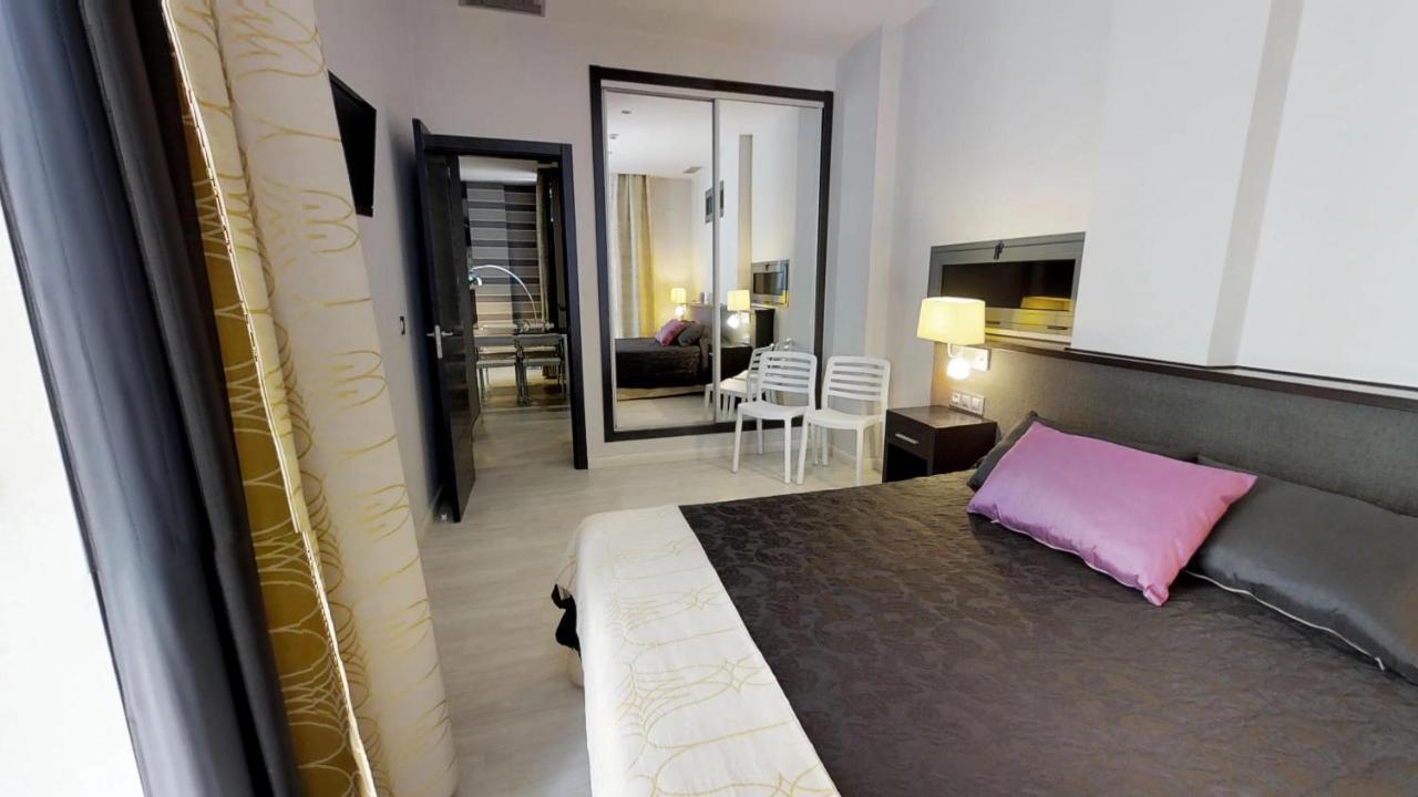 Leo Deluxe Punta Umbria (Adults Only) Apartment Exterior foto