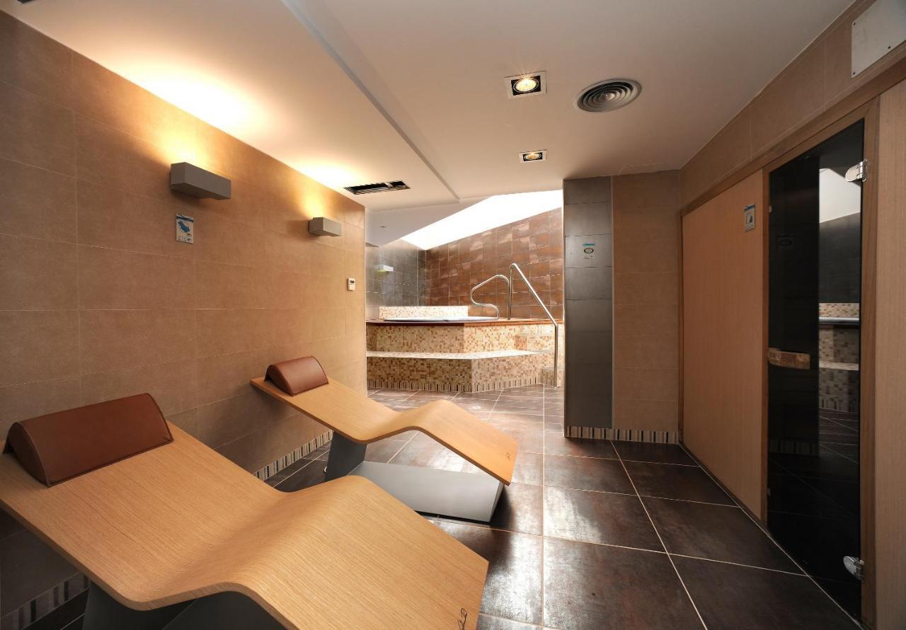 Leo Deluxe Punta Umbria (Adults Only) Apartment Exterior foto