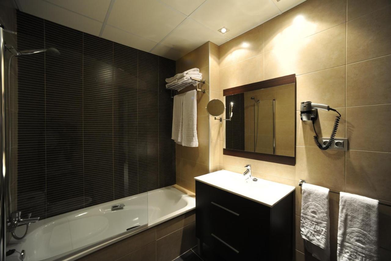 Leo Deluxe Punta Umbria (Adults Only) Apartment Exterior foto